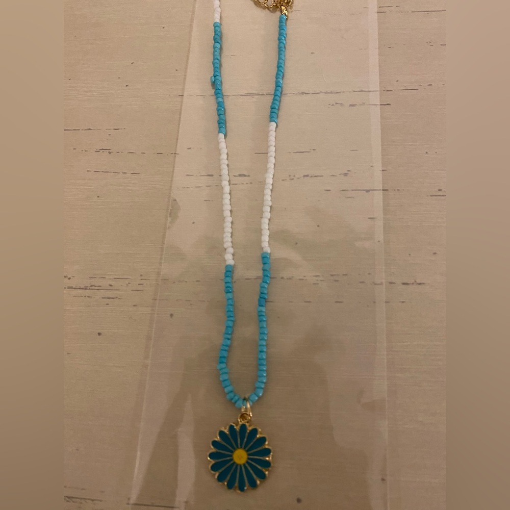 Beaded Necklace with flower pendant